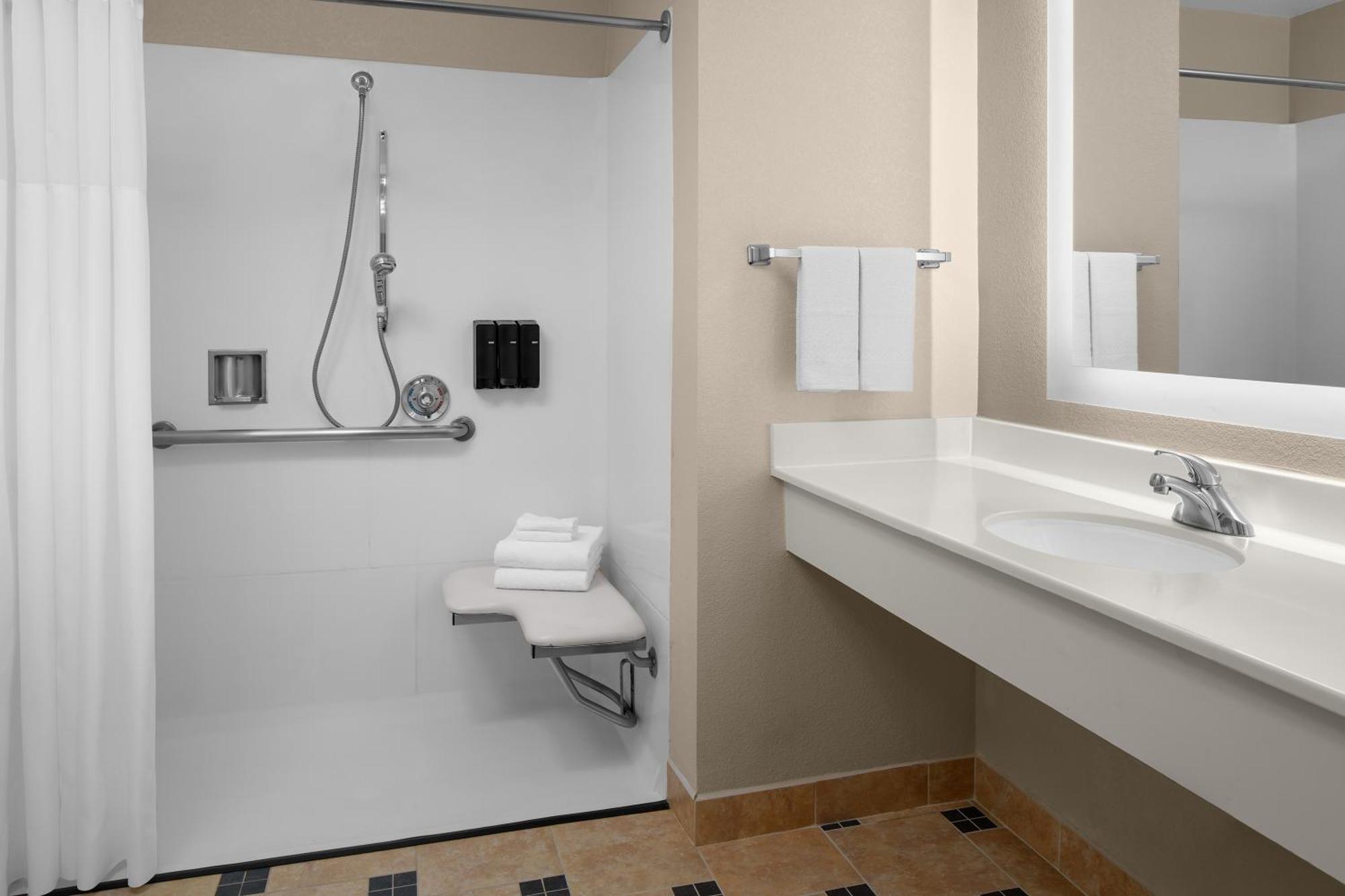 Larkspur Landing Extended Stay Suites Folsom Extérieur photo