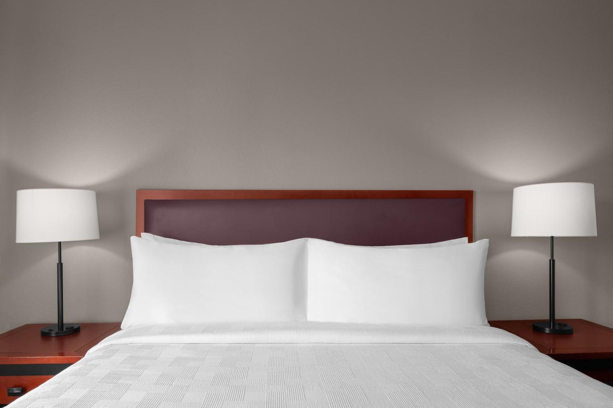 Larkspur Landing Extended Stay Suites Folsom Extérieur photo