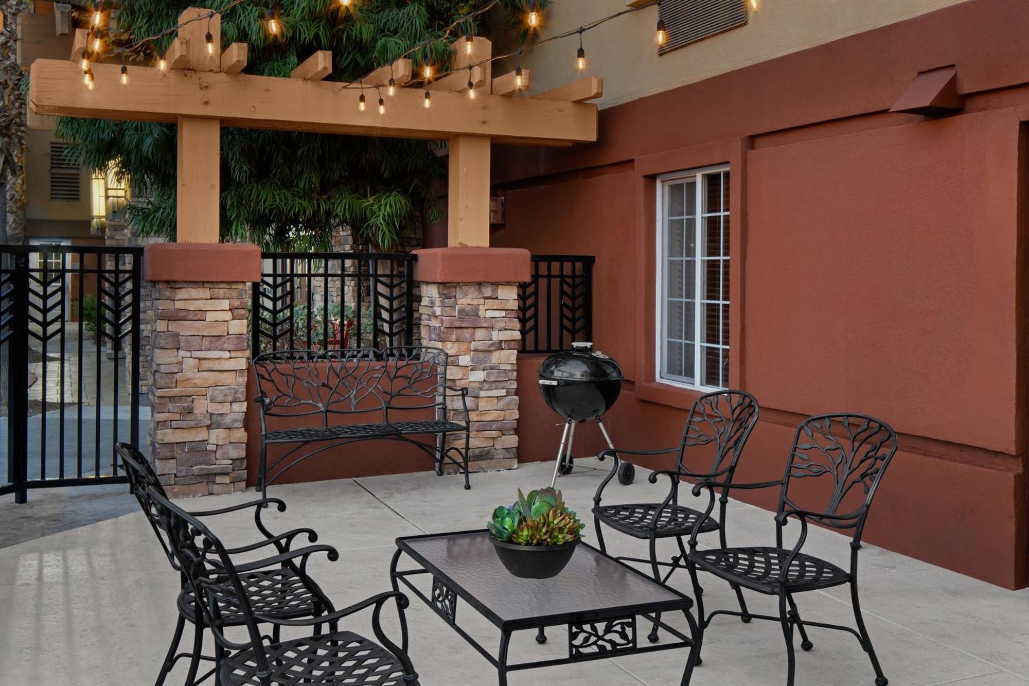 Larkspur Landing Extended Stay Suites Folsom Extérieur photo
